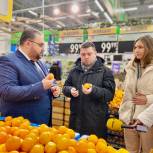 Народные контролеры Челябинска проверили «индекс мандарина»