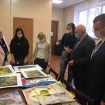 Дмитрий Ханенко поблагодарил участников творческого конкурса ко Дню Героев Отечества