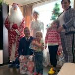 Глава администрации поселения Вороновское исполнил желание девочки из многодетной семьи