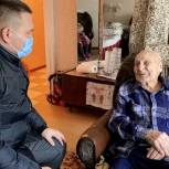 Депутат Госдумы Андрей Воробьёв поздравил ветеранов с наступающим Новым годом