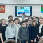 В Чебаркульском и Саткинском районах торжественно вручили паспорта юным гражданам