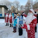 Активисты «Молодой Гвардии Единой России» привезут в детские дома 100 кг сладких подарков