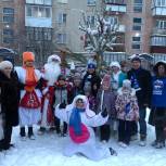 В Еманжелинском районе стартовала ежегодная новогодняя акция "Елка от депутата"