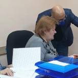 Единороссы Крылатского провели урок компьютерной грамотности для пожилых жителей района