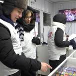 Активисты «Молодой Гвардии Единой России» провели проверку пиротехники во Владимире