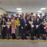 Педагоги муниципальных образовательных организаций Элисты отмечены наградами Министерства просвещения Российской Федерации