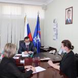 Управляющий Пенсионным фондом Дагестана Магомед Исаев рассмотрел обращения граждан в приёмной «Единой России»