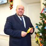 Председатель Думы городского округа Самара Алексей Дегтев поздравил жителей областной столицы с Новым годом