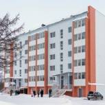 Ключи от 60 новых квартир получили жители поселков Уптар и Транспортный Магаданской области