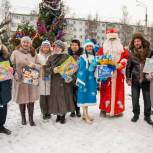 Детям медиков и юным пациентам больниц в регионах вручили сладкие подарки от «Единой России»