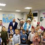 В Нефтекамске Владимир Белоглазов в рамках благотворительного проекта проводит новогодние утренники для детей с ОВЗ