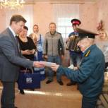 «Единая Россия» в Волгодонске поздравила с днем рождения ветерана Великой Отечественной войны