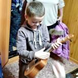 Секретарь Генсовета партии Андрей Турчак исполнил новогоднюю мечту мальчика из Татарского района