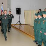 В школе № 60 имени героев Курской битвы наградили юных героев региона