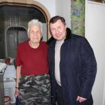 Сергей Мелехин поздравил ветеранов Верх-Исетского района с Новым годом