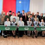 «Единая Россия» в Багаевском районе отрыла три «Парты Героя» в честь участников боевых действий