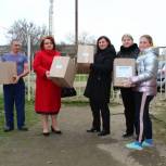 «Единая Россия» передала гуманитарную помощь в ПВРы Ставропольского края и Мурманской области