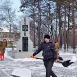 В Приморском крае «Единая Россия» передала помощь участникам СВО, детям мобилизованных и пенсионерам