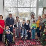 Юных чебоксарцев поздравили в резиденции Деда Мороза