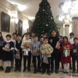 Нурбаганд Нурбагандов организовал новогодний праздник для воспитанников Избербашского детского дома