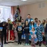 В Иваново «Единая Россия» подарила новогодний праздник детям, прибывшим из Харьковской области