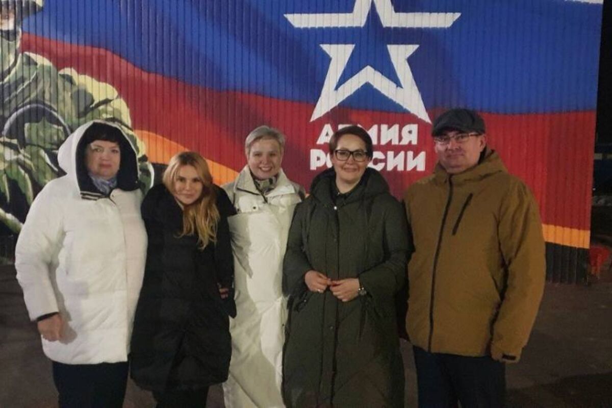 «Единая Россия» передала амуницию, рисунки и письма военнослужащим в Белгородской области