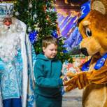 Каждый ребенок из семей мобилизованных и добровольцев Томской области получил новогодний подарок
