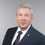 Борис Хохряков поздравил югорчан с Днём округа