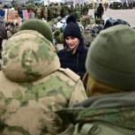 Депутаты «Единой России» поддерживают военнослужащих