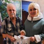 Каслинские активисты поздравили ветеранов ВОВ с наступающим праздником