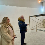 «Единая Россия» держит на контроле ремонт кинотеатра в ДК Кедрового