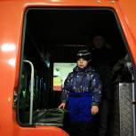 «Единая Россия» помогла исполниться мечте юного петербуржца в канун Нового года — он побывал в настоящей пожарной части