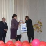 Аргаяшские депутаты поздравили коллектив детского сада №13 с юбилеем учреждения