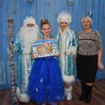 Павловские единороссы поздравили с новогодними праздниками детей, проживающих в ПВР