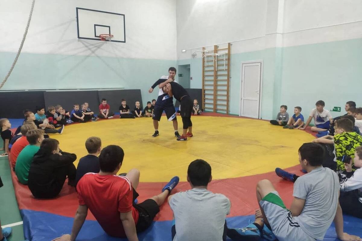 Партпроект «Детский спорт»: в Алтайском районе намерены возродить греко-римскую борьбу