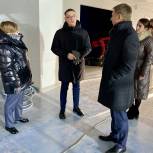 В Видном местные единороссы проинспектировали строительство центра диспансеризации