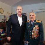 «Единая Россия» поздравила ветеранов Челябинской области с наступающим Новым годом