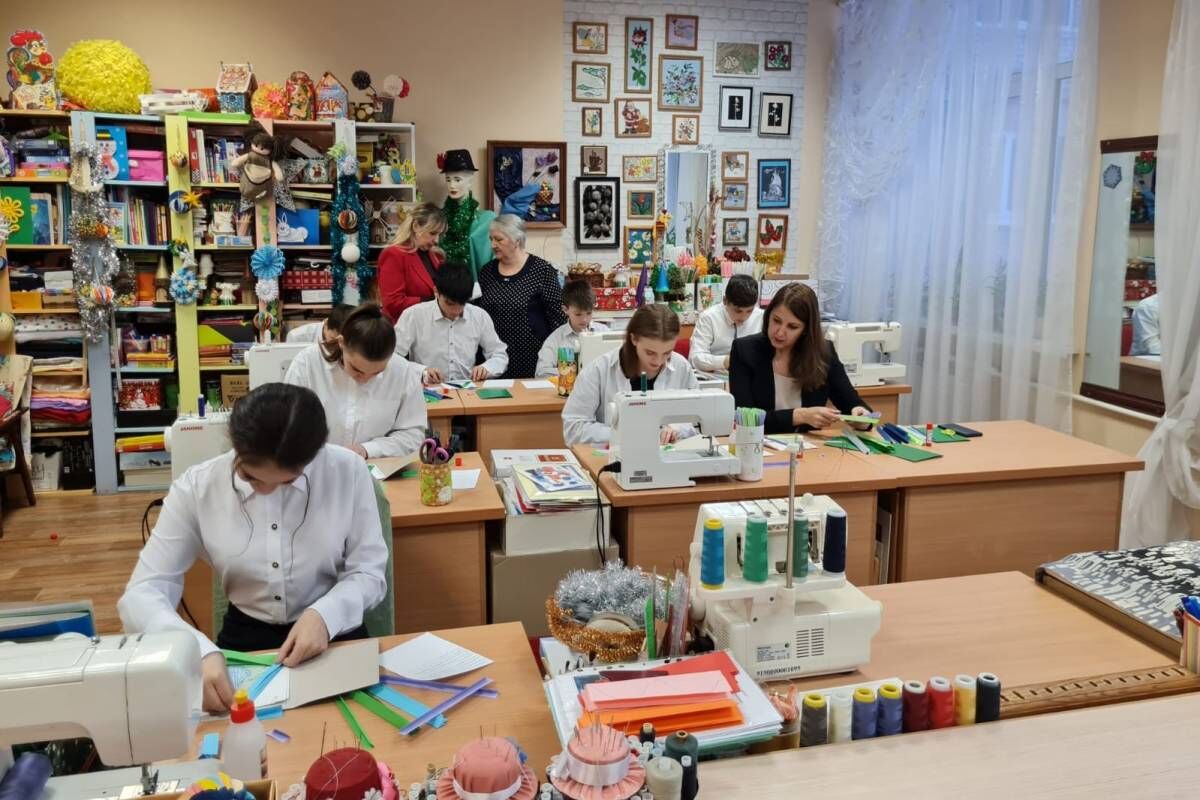 К акции «Единой России» «Новогодняя почта» присоединились воспитанники  детского дома