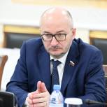 Сенатор Олег Цепкин принял участие в заседании Комиссии по сотрудничеству между Сенатом Парламента Республики Казахстан и Советом Федерации