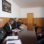Руслан Гамзатов и Магомед Патхулаев приняли граждан в общественной приемной Ботлихского района