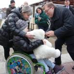 В Ростовской области «Единая Россия» поздравила с Новым годом детей в ПВРах и семьи мобилизованных
