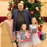 Андрей Красов присоединился к акции «Елка желаний»