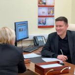 Александр Козлов провел прием граждан по вопросам ЖКХ