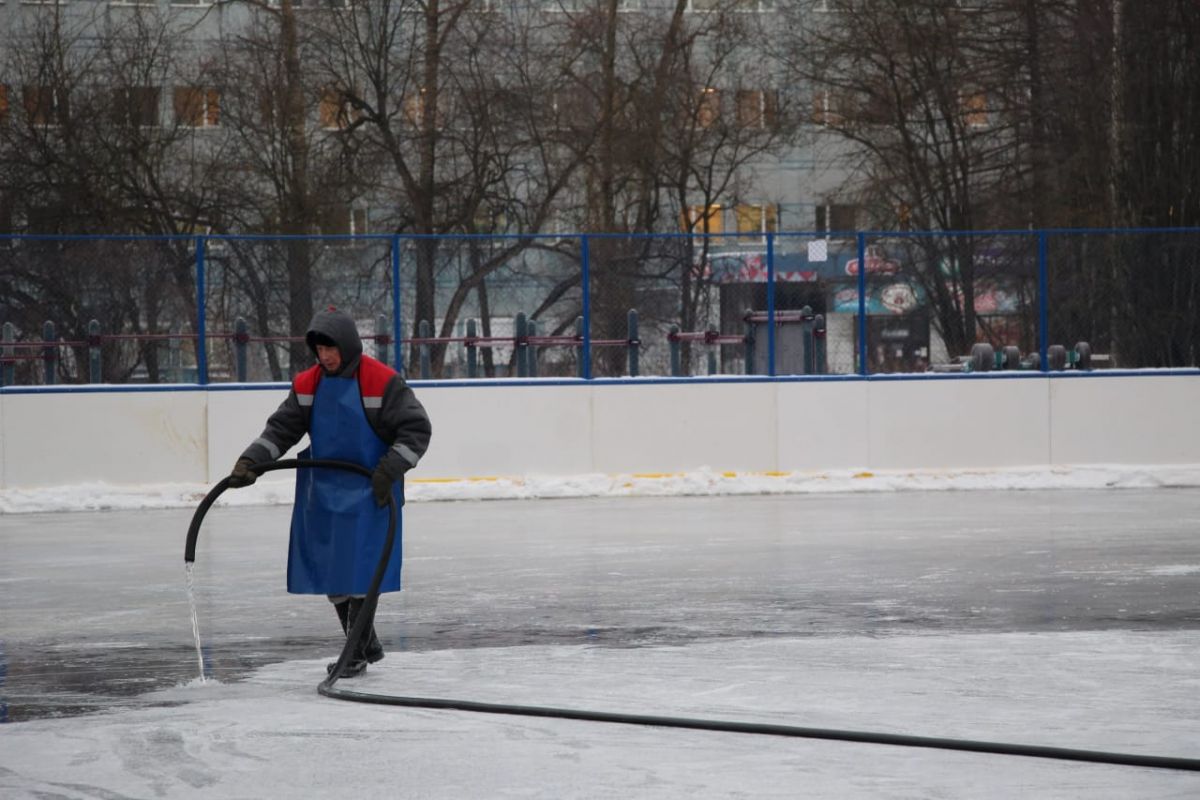 Каток на «умной» площадке в Вологде открыт для посещений | 06.12.2023 |  Вологда - БезФормата