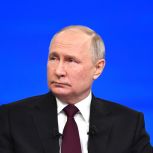 Владимир Путин считает, что нужно продлить семейную ипотеку