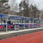 В селе Республики Алтай при поддержке «Единой России» отремонтировали школу, стадион и «умную» спортплощадку