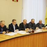 Сергей Есяков принял участие в заседании Собрания представителей города Кузнецка