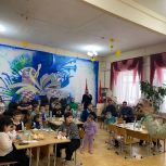 Партийцы Агаповского района встретились с детьми-инвалидами