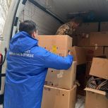 «Единая Россия» отправила из Оренбургской области более 3 тысяч сладких подарков для детей ЛНР