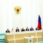 Андрей Турчак: В осеннюю сессию сенаторы одобрили большой блок инициатив рабочей группы по СВО и законов «Единой России» для реализации народной программы партии